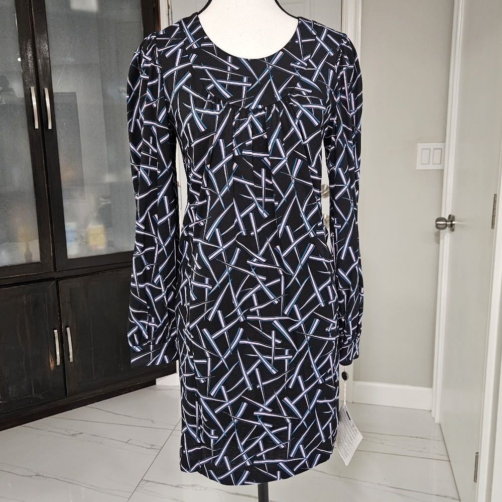 NWT Diane Von Furstenberg Black and Blue Patterned Dress XS